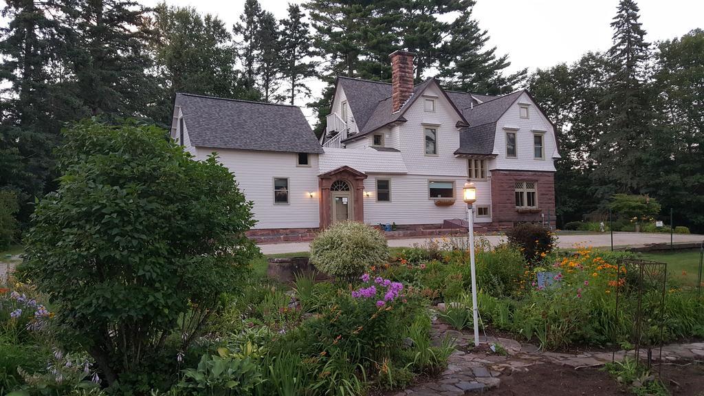 Pinehurst Inn Bed & Breakfast Бейфийлд Екстериор снимка
