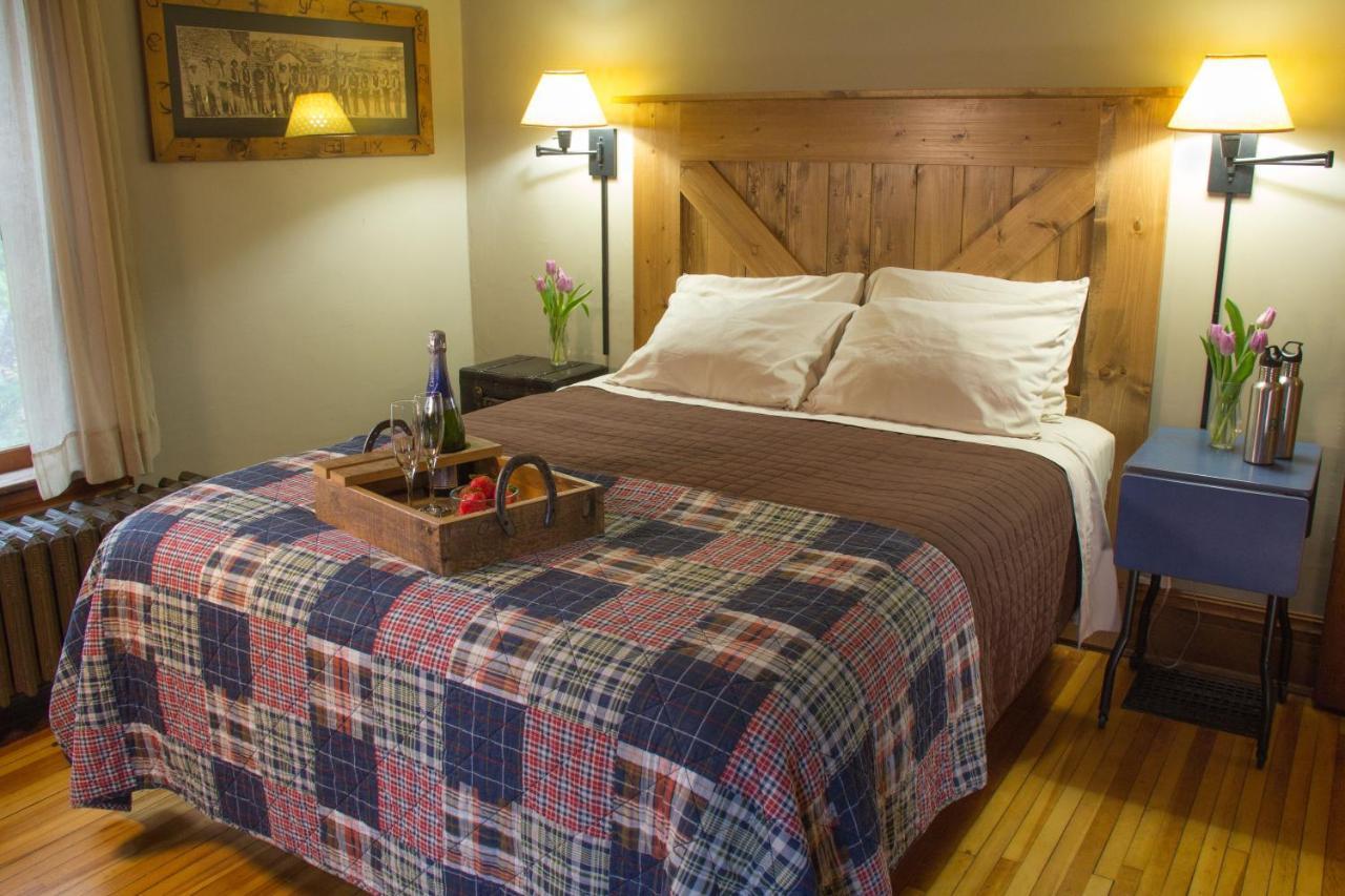 Pinehurst Inn Bed & Breakfast Бейфийлд Екстериор снимка